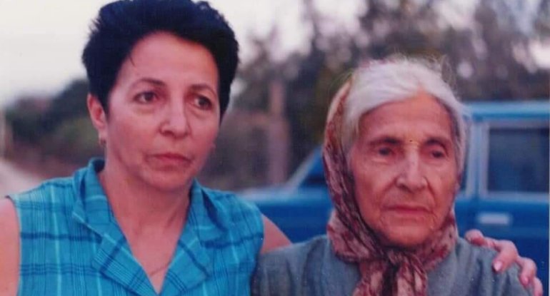 1765876399_1307072_1