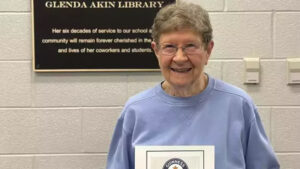 2f44d27e1d05ba1dcc290dddab4b9120_3