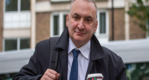 1770921093_698e10df4cbdd698e10df4cbde177091