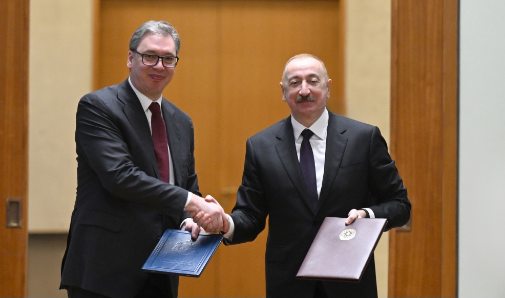 CREATOR: gd-jpeg v1.0 (using IJG JPEG v62), quality = 100?